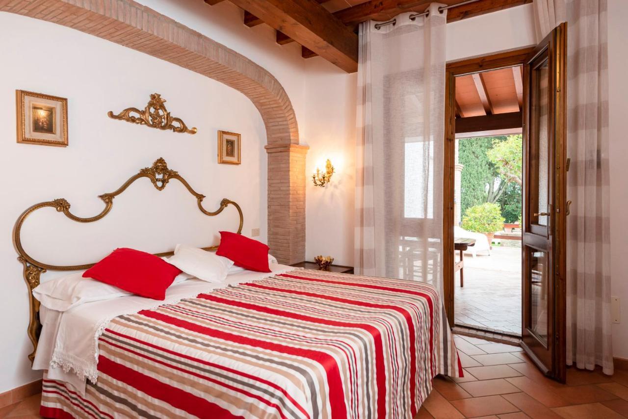 Agriturismo La Rombaia 카스틸리오네 델라 페스카이아 외부 사진