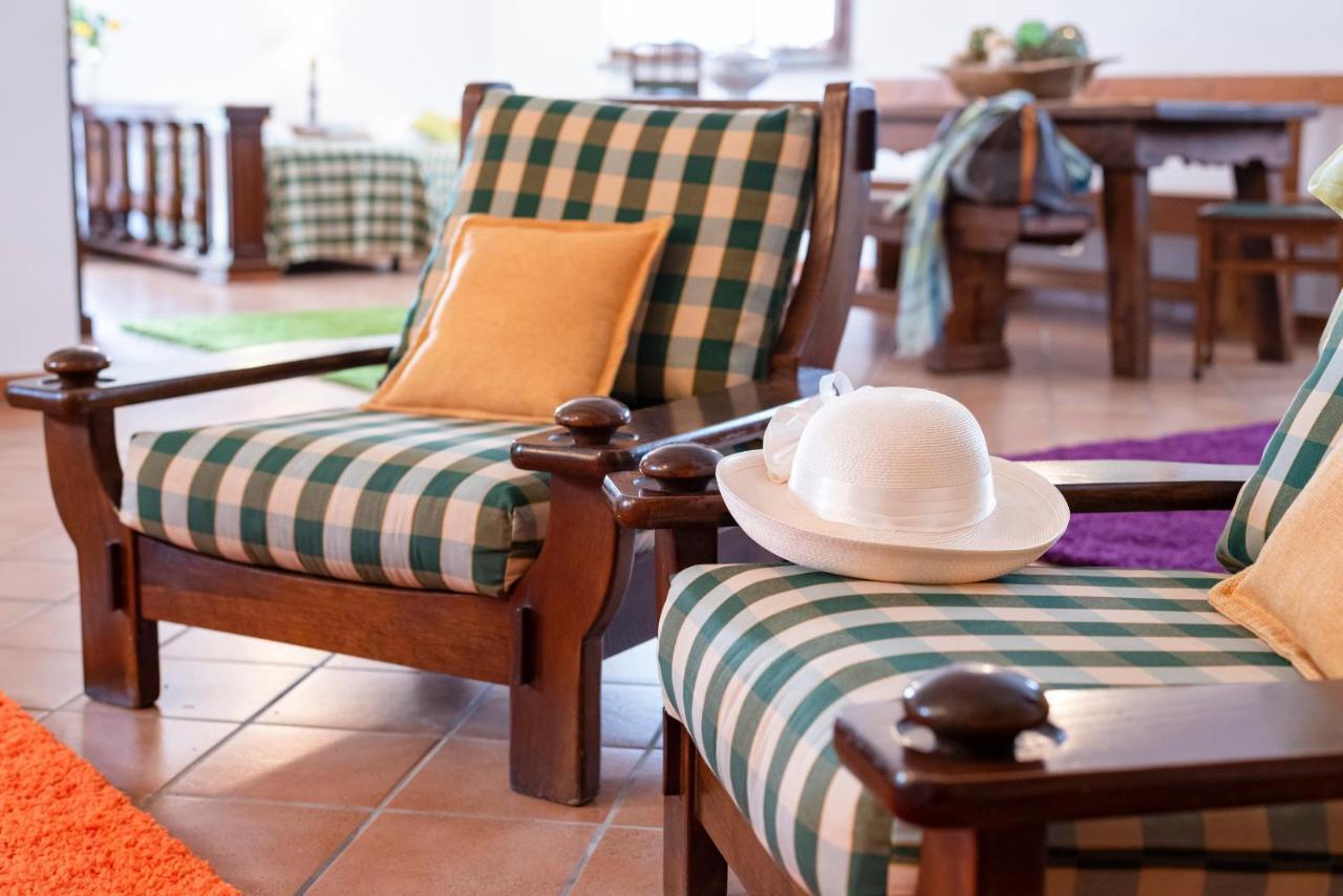 Agriturismo La Rombaia 카스틸리오네 델라 페스카이아 외부 사진